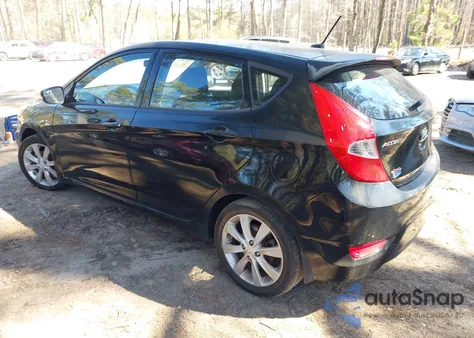 2014 Hyundai Accent Se z USA, uszkodzony, nr VIN KMHCU5AEXEU158737